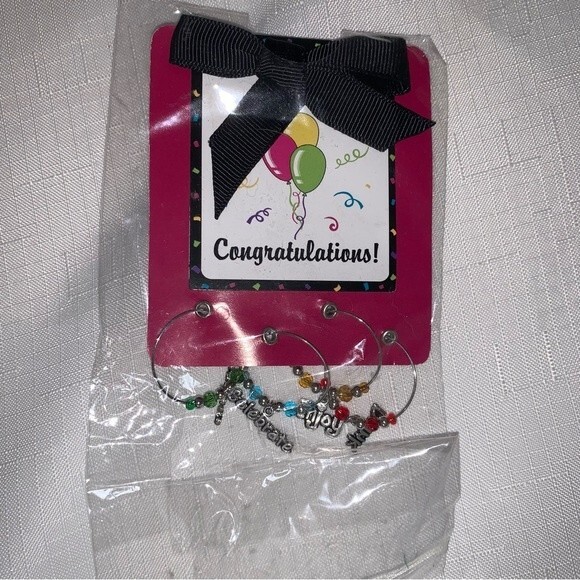 Celebration Wine Glass Charm Set of 4 Cheers Enjoy Celebrate Entertaining Gift - Picture 1 of 4